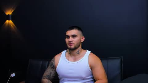 Snapshot of jacobsthorm chatting on February 22, 2:06 am jacobsthorm online show from February 22, 2:06 am