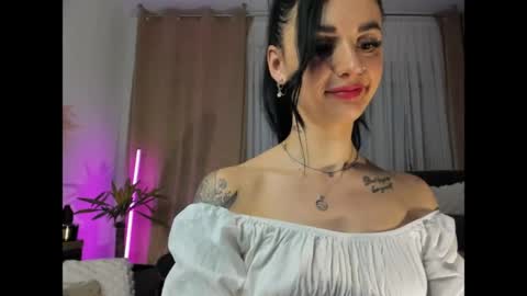 Jacqueline online show from May 9, 2:50 am