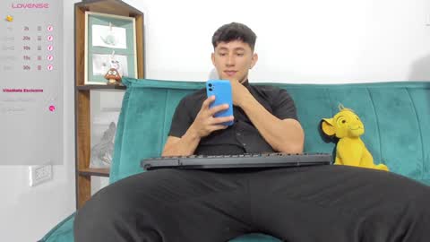 jacobo online show from January 2, 4:02 pm