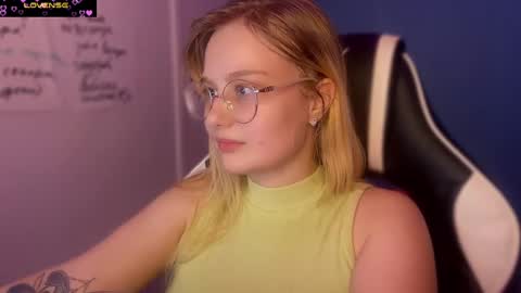 jacywinslat online show from March 6, 9:09 pm