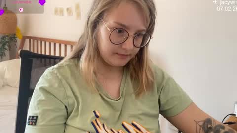 jacywinslat online show from February 7, 7:01 am