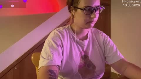 jacywinslat online show from May 10, 12:54 pm