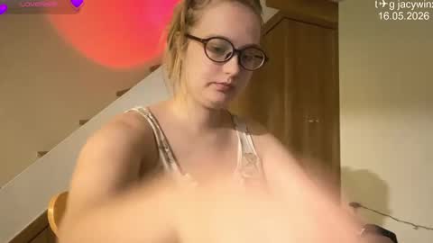 jacywinslat online show from May 17, 2:35 pm