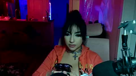 Snapshot of jad3g0ld chatting on November 3, 2:13 am jad3g0ld online show from November 3, 2:13 am