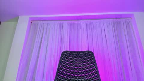 Snapshot of jaddyk_ chatting on December 1, 9:20 pm JADDYK online show from December 1, 9:20 pm