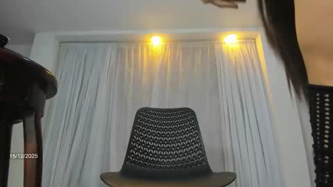 Snapshot of jaddyk_ chatting on December 15, 12:20 pm JADDYK online show from December 15, 12:20 pm