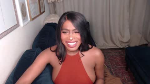 Snapshot of jade1677 chatting on December 16, 1:42 am Jade online show from December 16, 1:42 am