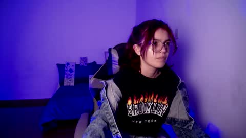 Snapshot of jade__777 chatting on November 4, 12:37 pm jade__777 online show from November 4, 12:37 pm