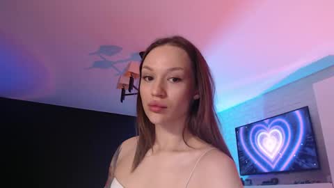 Jade online show from May 2, 5:18 pm