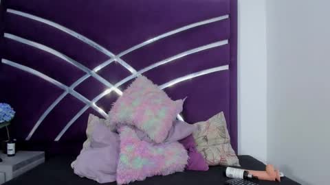 Snapshot of jade_ht chatting on April 29, 5:41 pm jade_ht online show from April 29, 5:41 pm