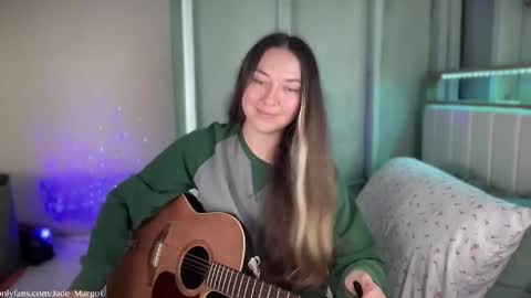 Jade Margot online show from November 18, 10:03 pm