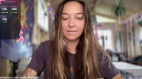 Snapshot of jade_margot chatting on May 18, 5:08 pm Jade Margot online show from May 18, 5:08 pm