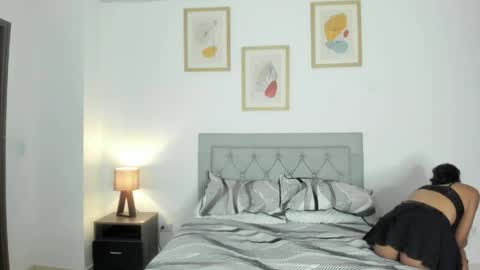 Jade smile online show from March 31, 2:06 pm