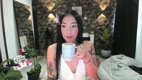 Snapshot of jade_porn chatting on February 2, 11:40 am Jade independent model online show from February 2, 11:40 am