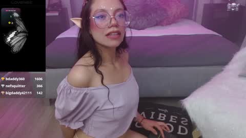 Snapshot of jade_storm_ chatting on January 8, 2:35 am JADE online show from January 8, 2:35 am