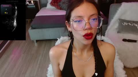 Snapshot of jade_storm_ chatting on January 25, 8:31 pm JADE online show from January 25, 8:31 pm