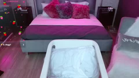 Snapshot of jade_storm_ chatting on March 8, 9:08 pm JADE online show from March 8, 9:08 pm