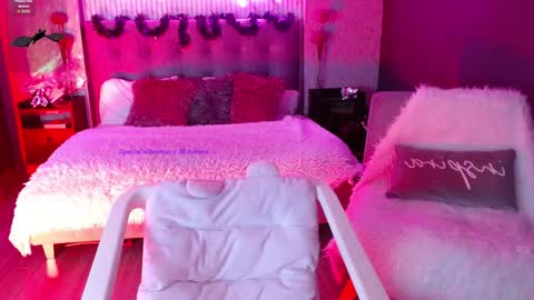 Snapshot of jade_storm_ chatting on October 12, 8:41 pm JADE online show from October 12, 8:41 pm