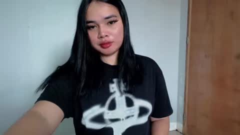 jade_suck online show from May 19, 2:40 am