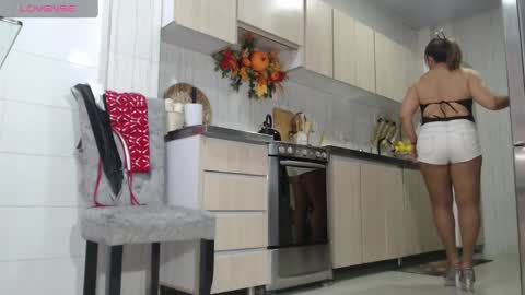 Jade online show from October 1, 5:19 pm