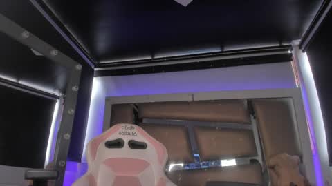 jadeestudios online show from March 30, 8:32 pm