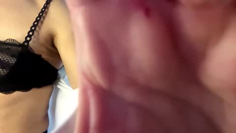 Jade online show from November 11, 8:58 am