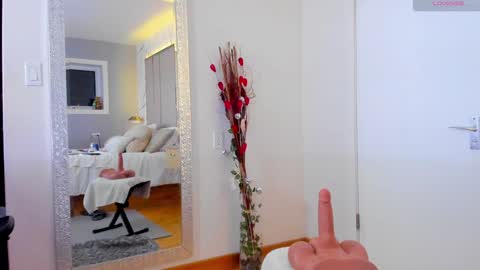Jadeh online show from January 8, 1:21 am