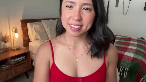 Jade Love online show from December 2, 6:25 pm