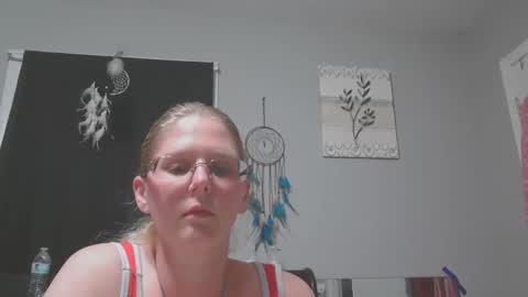 JadeLuv online show from March 6, 1:02 am