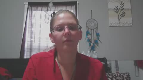 JadeLuv online show from March 6, 6:15 pm