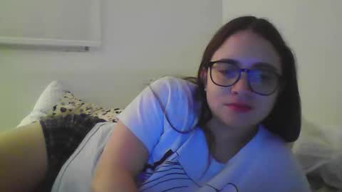 Snapshot of jademonroe0522 chatting on October 18, 9:10 am jademonroe0522 online show from October 18, 9:10 am