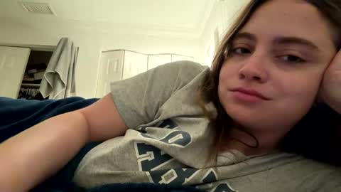 Snapshot of jademonroe0522 chatting on October 23, 9:30 am jademonroe0522 online show from October 23, 9:30 am