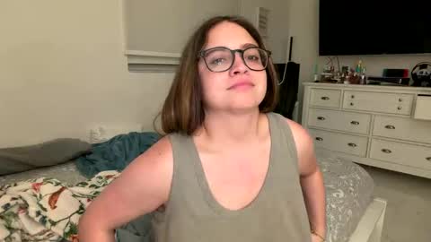 Snapshot of jademonroe0522 chatting on November 14, 10:25 am jademonroe0522 online show from November 14, 10:25 am