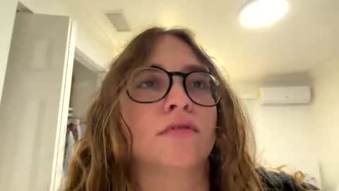 Snapshot of jademonroe0522 chatting on November 20, 11:32 am jademonroe0522 online show from November 20, 11:32 am