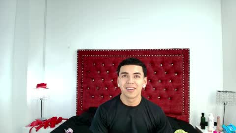 Jaden and Sofia  online show from May 14, 3:02 am