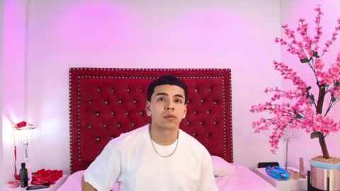 Jaden and Sofia  online show from May 17, 2:53 am