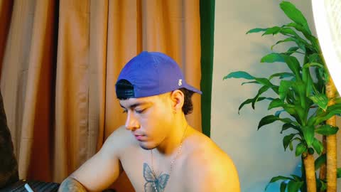 Snapshot of jadenfeynman chatting on February 8, 4:36 am Jaden Feynman online show from February 8, 4:36 am