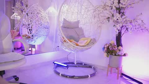 Jade Summer online show from September 18, 11:34 am