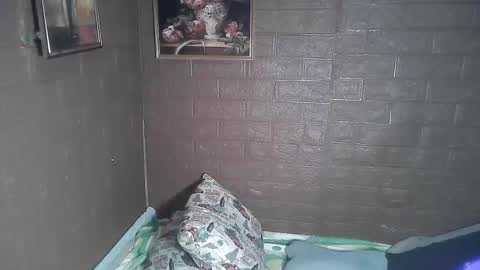 Snapshot of jadethetrans chatting on December 17, 3:39 pm Jade online show from December 17, 3:39 pm