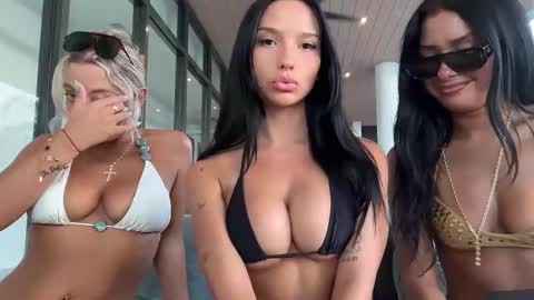 jadexwilde online show from March 18, 8:23 pm