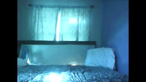 Snapshot of jaebaegoandslay chatting on September 16, 8:32 pm Jamie Rose Queenschild ever... online show from September 16, 8:32 pm