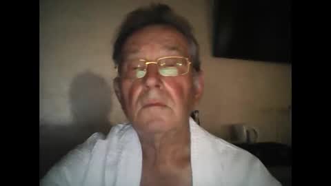 Snapshot of jahanc01 chatting on September 28, 5:40 pm Malko online show from September 28, 5:40 pm