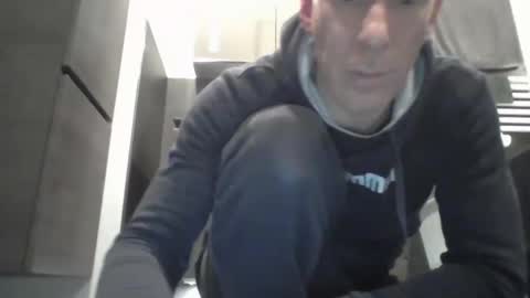 Snapshot of jak_81 chatting on February 2, 7:18 am jak_81 online show from February 2, 7:18 am