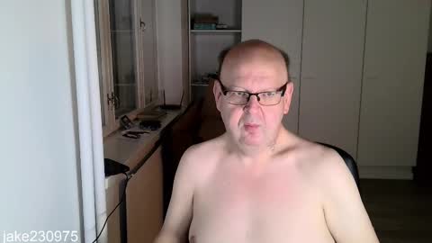 Jake2309 online show from November 1, 7:49 pm