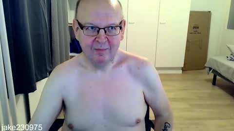 Jake2309 online show from February 3, 7:19 pm