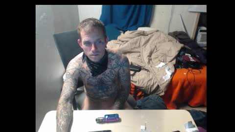 showingitoff online show from October 28, 5:55 am