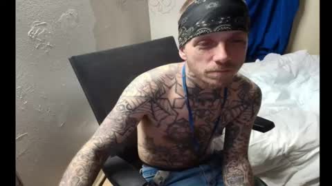 showingitoff online show from February 21, 7:20 am