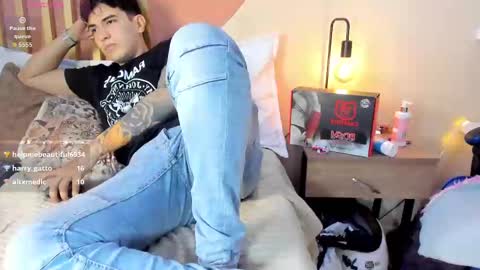 Jake And Nicole online show from October 18, 1:30 am