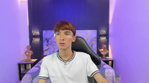 Snapshot of jake_evanss_ chatting on March 25, 4:18 am JAKE online show from March 25, 4:18 am