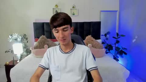 JAKE online show from May 11, 4:04 pm